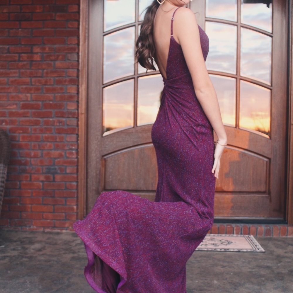 Gorgeous fitted dress w/ low back. wore once.